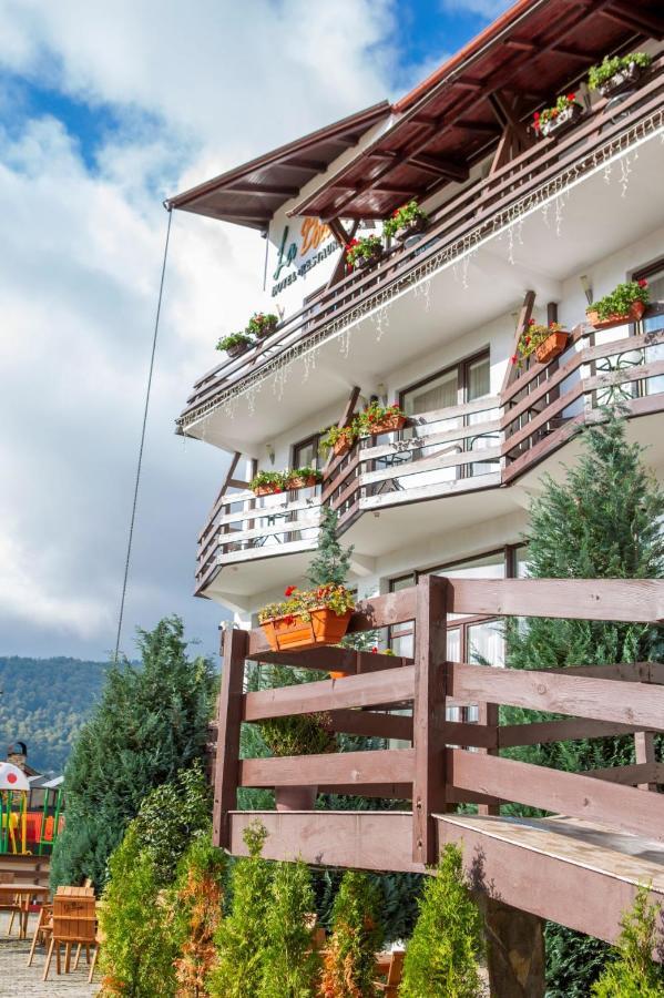 Hotel La Dolce Vita Zărneşti المظهر الخارجي الصورة