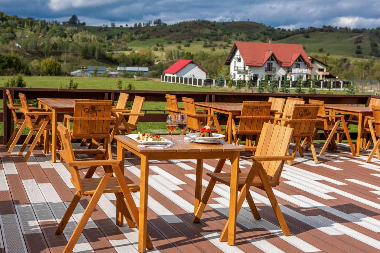 Hotel La Dolce Vita Zărneşti المظهر الخارجي الصورة