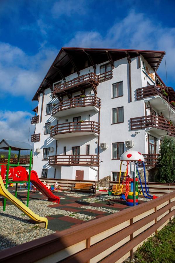 Hotel La Dolce Vita Zărneşti المظهر الخارجي الصورة